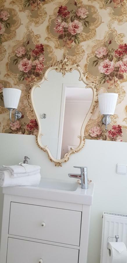 Hotel Kleine Iphofen, Fruehstueckszauber, No Waste, Nachhaltig, Nahe Aller Weingueter, Knauf Gips Kg Und Connekt, Kleines Secret Mit Garten & Terrassen, Tv Mirrorring, 55